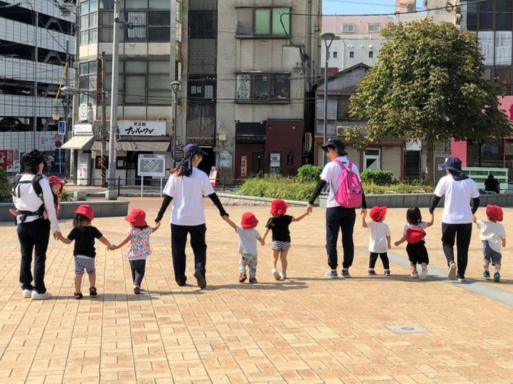 小規模保育園見学会画像